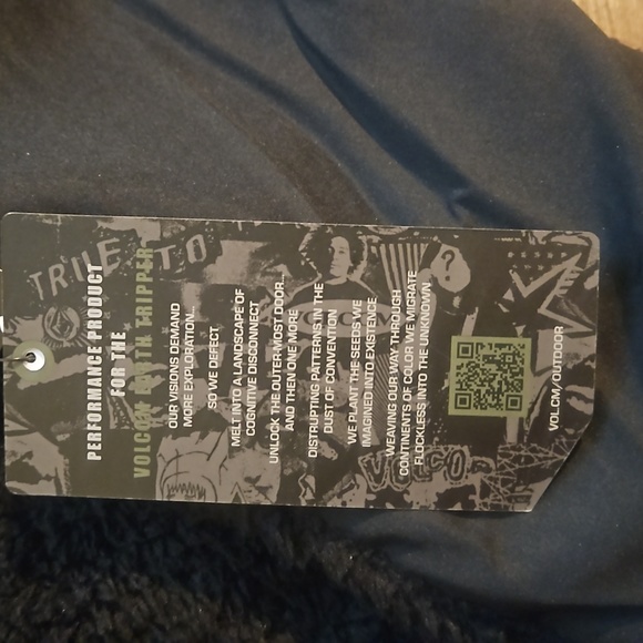 NWT Men's Volcom Jacket. "Runtime Error" Black Faux Fur Sherpa Zip Up - Picture 5 of 10